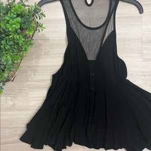 Black Mesh & Flow Tank